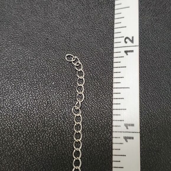 Silver tone glittery enamel cat jewelry set - Picture 9 of 12